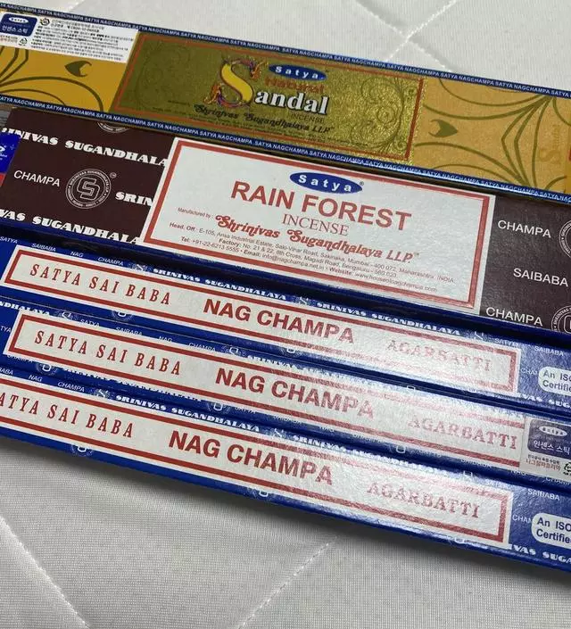 향이 은은하고 잔잔해서 좋은것 같아요! 제일 많이 쓰고있는 향이에요!
