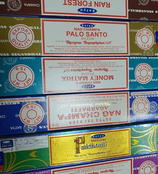 나그참파만 구매하려다가 안 써본 것도 구매했어요
