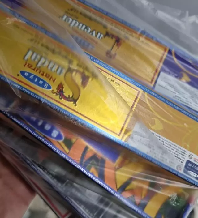 여러가지 향 사봤어요 종류가 많아서 좋아요!
