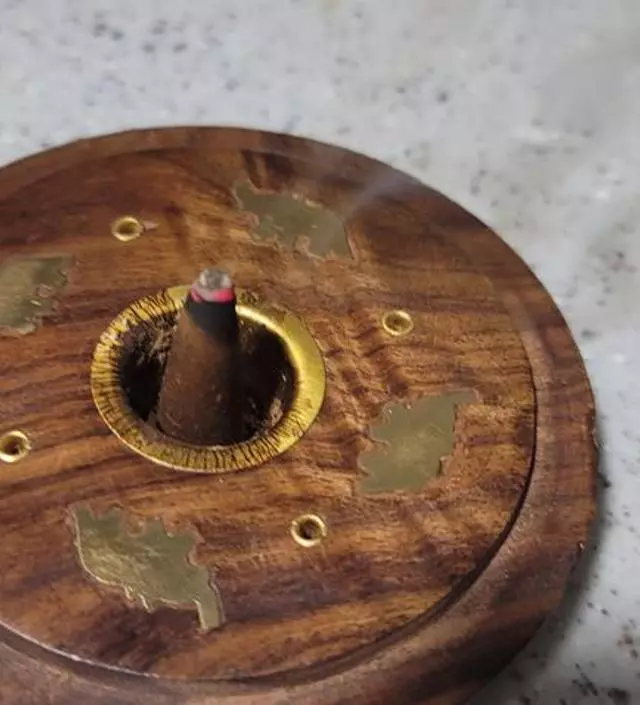 향이 좋아 재구매했어요~
