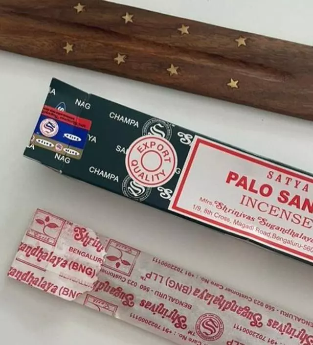 쓰던제품 라이브때 재구매했어요
