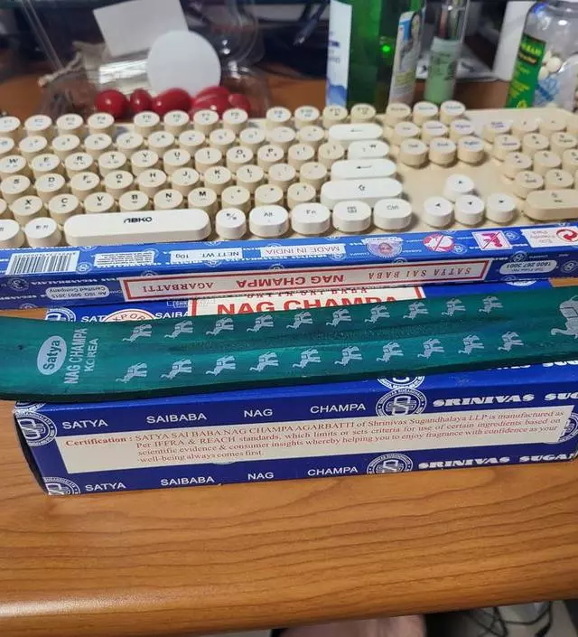 나마시때~~ 성불하소서~~~ 관세음보살~~~~
