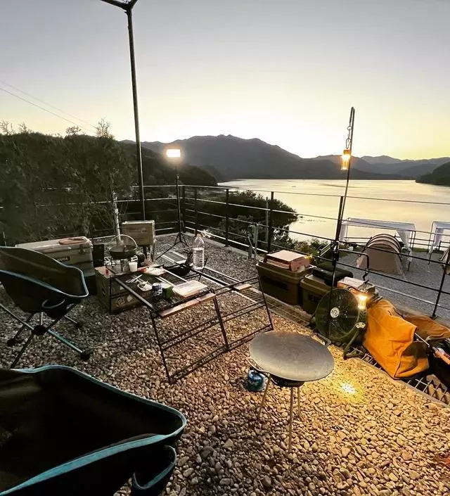 넘 이쁘고 가성비 좋아요~!
