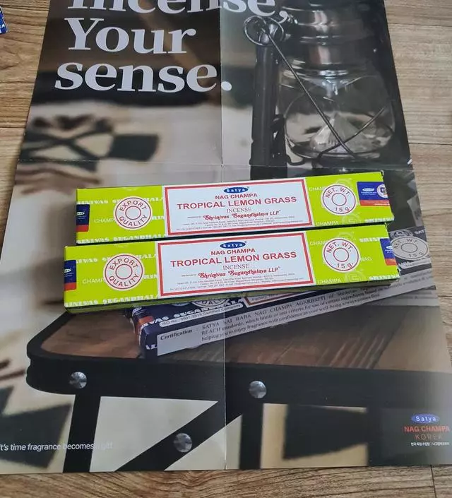 기존에 잘쓰는 향이라 리퍼제품으로 저렴하게 구매해서 너무 만족입니다
