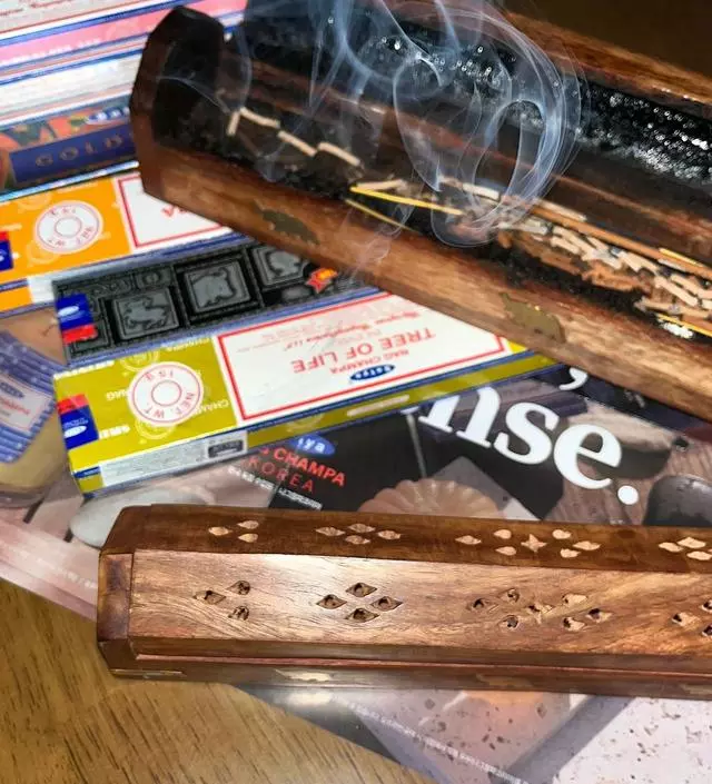 나그참파 사용한지가 벌써 7,8년이 되어가는거 같아요. 퇴근하고 집와서 저녁준비하고 