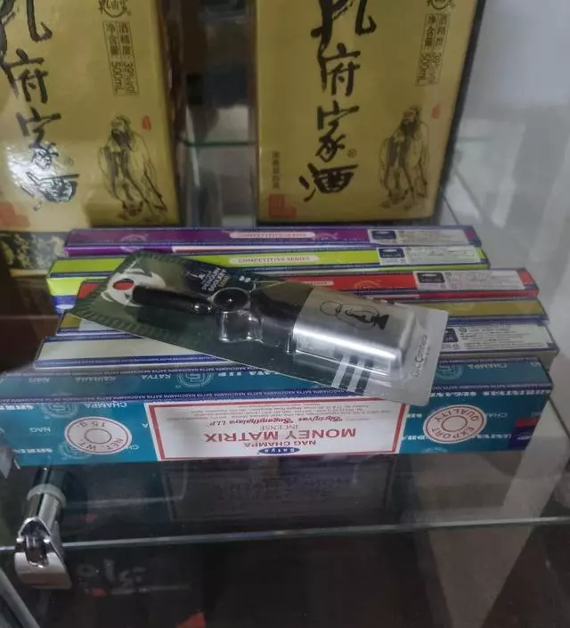 잘쓰고잇어요. 향이 좋습니다.
