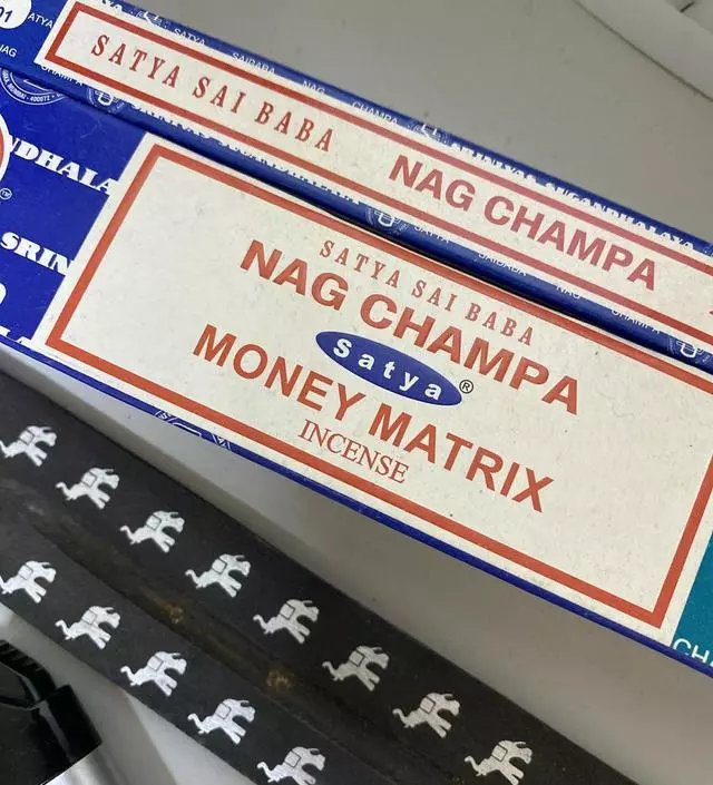 두가지 향을 기분따라 골라쓸수있어서 너무 좋아요
