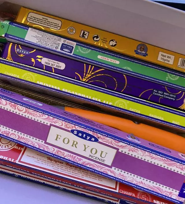 아침마다 필수에요 향도 좋고 너무 너무 좋아요
