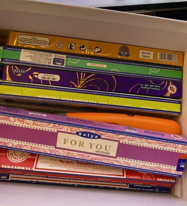 아침마다 필수에요 향도 좋고 너무 너무 좋아요
