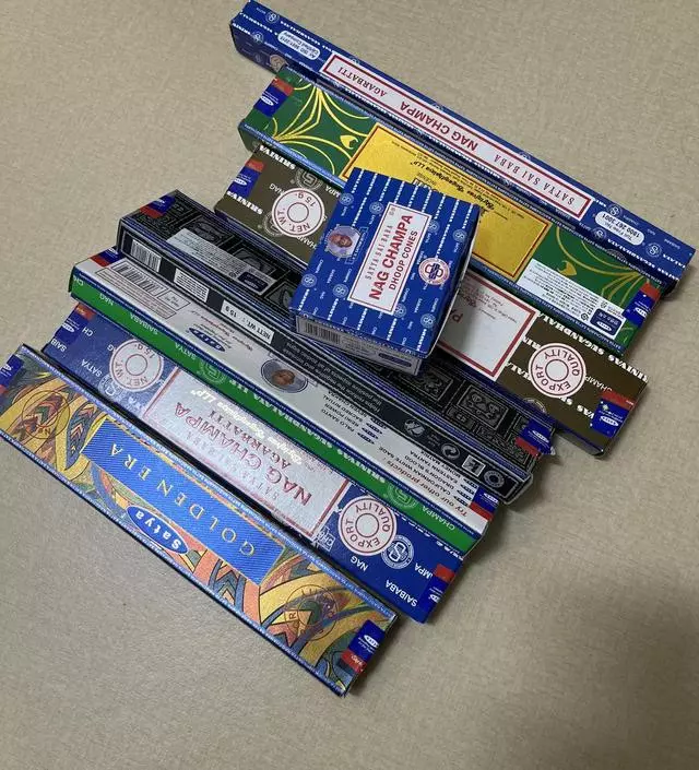 역시 나그참파가 향이 제일 좋아요 머리도 안아프고
