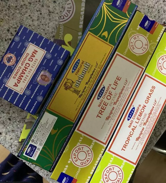 다양한 향 구매해보려고 고민하던 중 상큼한 향도 하나 해보고 싶어서 구입했어요! 아직