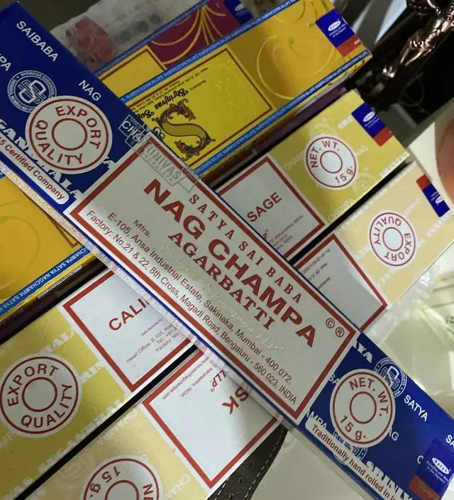 지난번 구입때 향 선택을 실패했다 여겼는데
