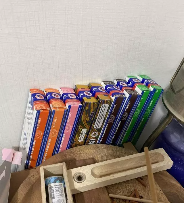 할인때 샀는데 저렴하세 사서 잘 사용하고있습니다
