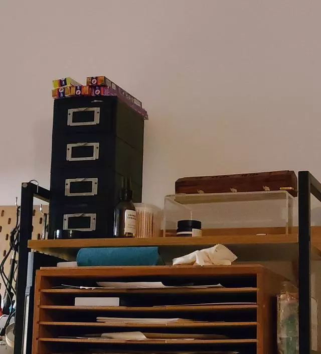 여러개 사서 돌아가며 사용중
