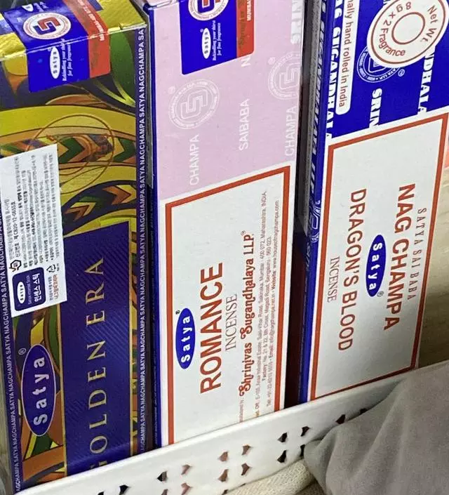 항상 잘 피우고 있어요 ㅎㅎ
