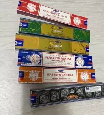 향이 좋아요 포장박스 열자마자 향기가~~~
