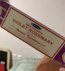 신경을 많이 쓴날 피우면 좋아요
