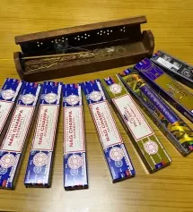 생일선물로 나도 좋아하고 상대방도 좋아하는 인센스를 택했어요ㅎ 요즘 스트레스 받는