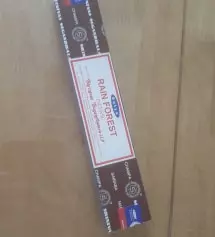 처음보다 나중 후가 더 좋은 향 같아요^^
