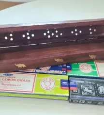 역시 나그참파 마음이 평온해져요
