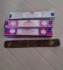 인센스 부문 브랜드 충성도1위 축하드립니다!
