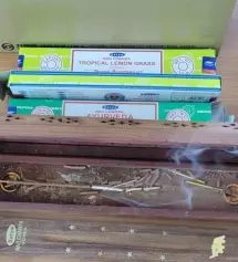 잘받았습니다~ 서비스 주신 홀더도 이쁘고 좋네요
