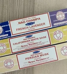 집에서 고기 구워먹으면 필수로 피워주고 있어요ㅋㅋㅋ집안 음식 냄새도 싹 잡아주고 은