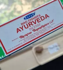 향이 엄청 진하고 오래갑니다.
