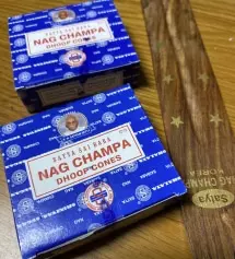 휴일이잇어서 배송은 안빠르네뇨 향이 좋아요
