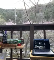 캠핑갈때 잘쓰고있어요
