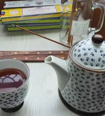 차마시면서 마그참파 인센스 향피우고 있으면 천국입니다.
