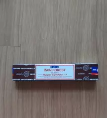 나그참파가 이렇게 싱그러울 수 있을까요? 이슬 한 웅큼 머금은 상큼한 나그참파향이라