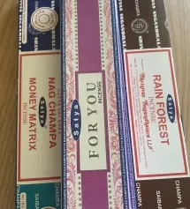 너무 좋아서 이번에 재구매 한 향입니다 원픽으로 등극
