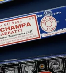 방향제로 사용중인데 향이 너무 좋네요
