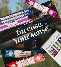 다른 인센스도 써봤지만 잔향과 지속력은 나그참파가 짱이에요..!!
