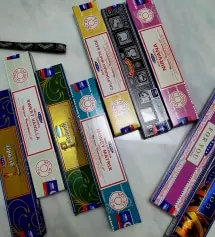 라이브방송 통해 저렴하게 잘 샀어요~!!
