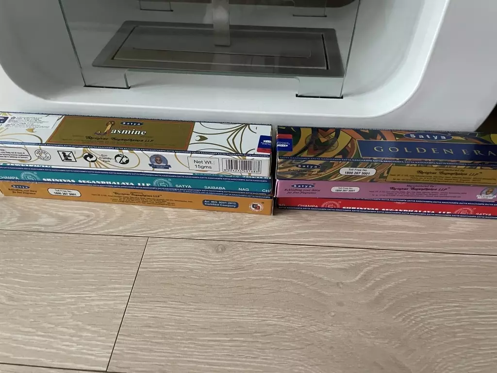 배송도 빠르고 다양한 향이 많아 좋네요
