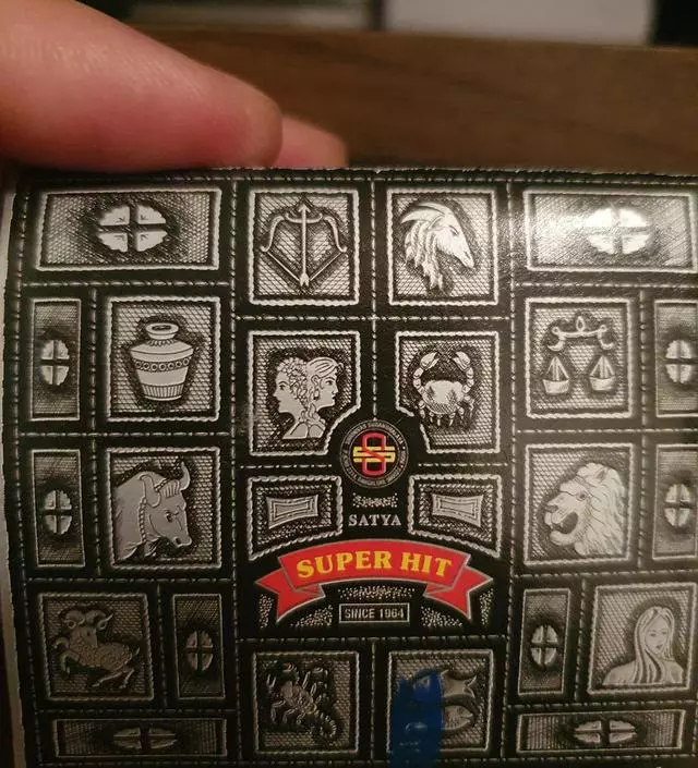 향이 너무 많아 가끔 사용하지만 음식냄새 바꾸는데는 좋아요
