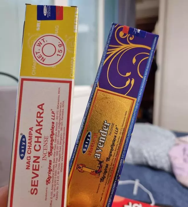 배송빠르고 향도 좋네요^^
