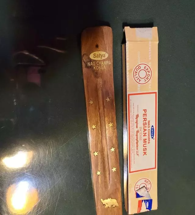 나그참파보다 더 편안한 느낌입니다.
