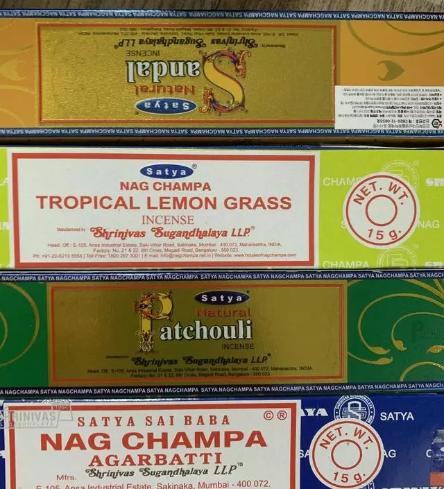 향이 찐해요 트로피칼레몬그라스가 젤 좋아요
