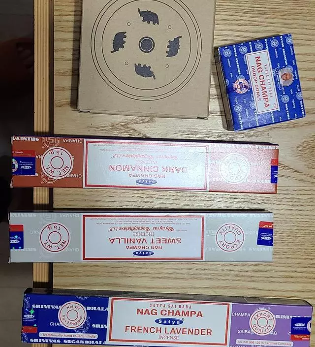 아직써보진안았지만 스며나오는향이좋네요
