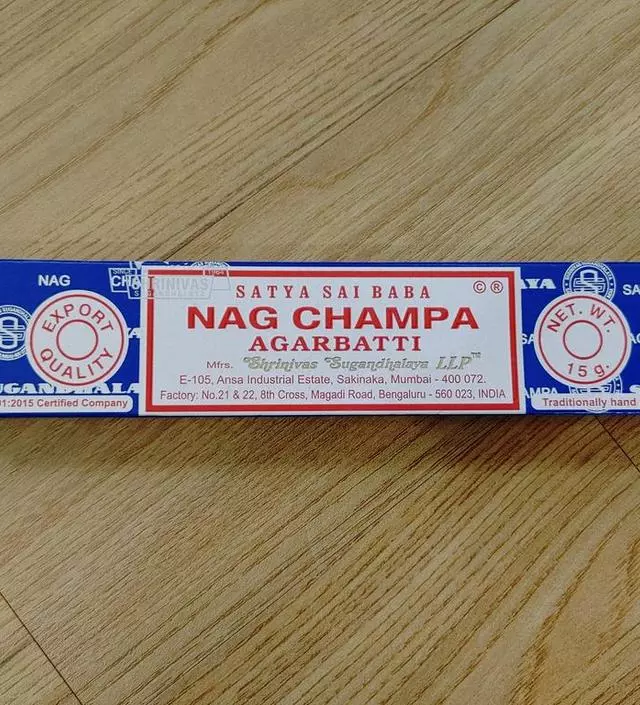 그냥 향 냄새랑 같아요
