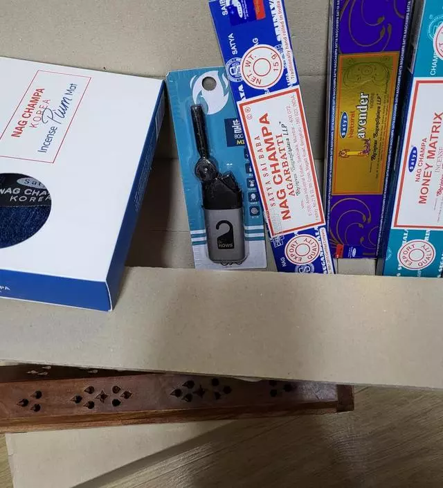 고민만하다가 드디어 질러봤어요! 예전에 여행지에서 나던 인센스 향을 찾고 있는데 그