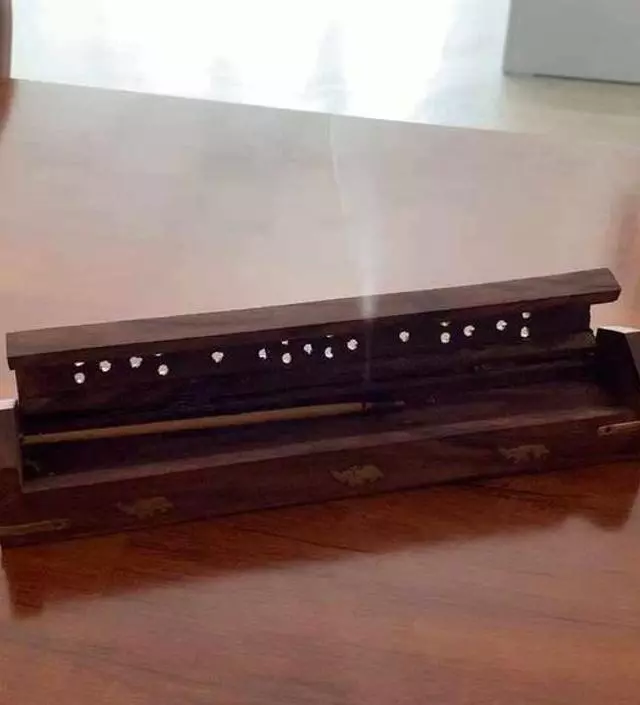 써보고 싶었던 건데 좋네요~ 향이 진해요~
