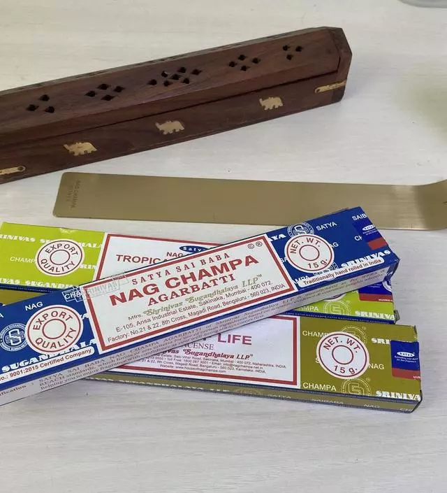 향이 너무 좋아요~! 환기할때나 냄새제거할 때 유용하게 쓰고 있어요
