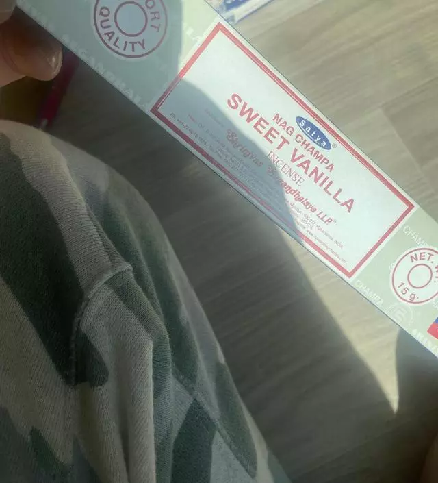 향이 너무 좋아요 힐링되요.
