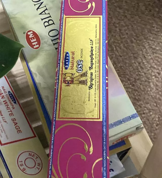 로즈 향 괜찮네요 !!
