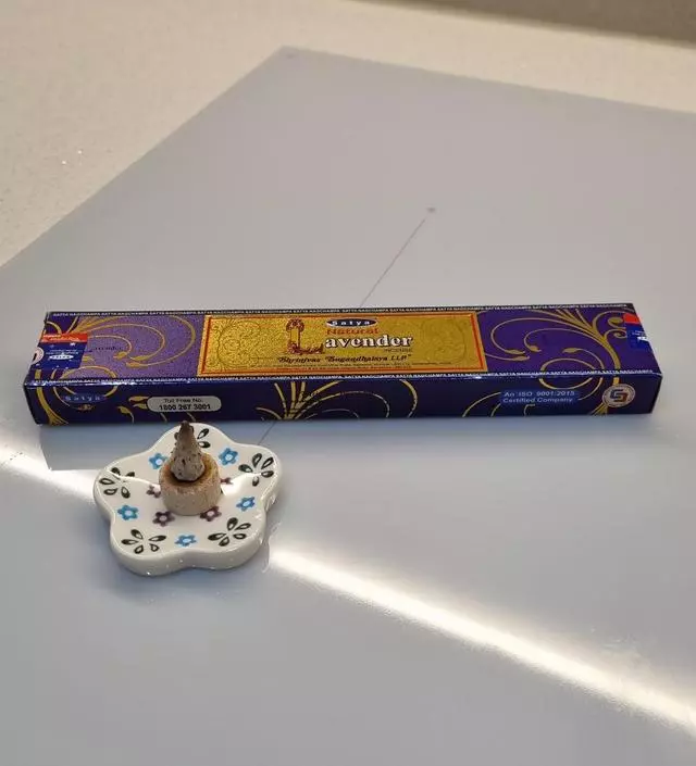 빠른배송 감사드리고 향도 좋아요~
