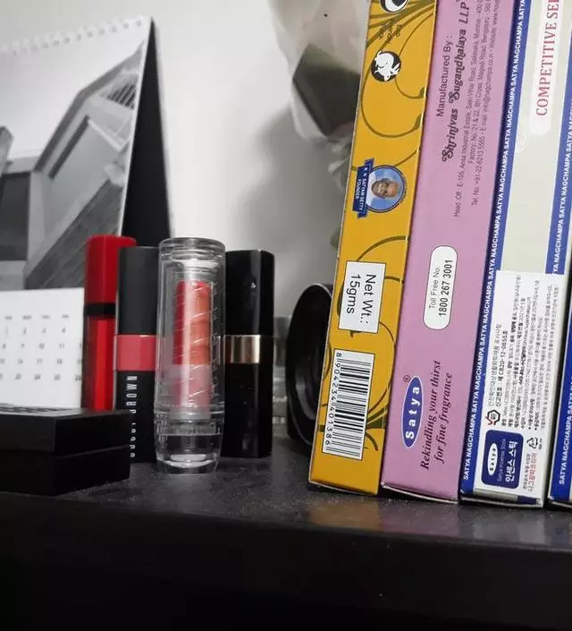 인센스 스틱은 금방 쓸 것 같고 향이 많이 남지 않을 거라는 생각에 캔들만 사용하다가